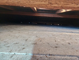 Zateplení stropu řadového domu pomocí foukané izolace